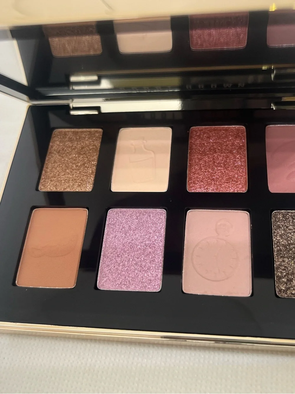 New Bobbi Brown Alice in Wonderland Eyeshadow Palette